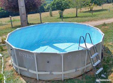 Piscine Intex 3.70m*3.66m avec pompe