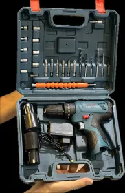 Visseuse bosch 18v avec accesoires