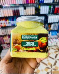 مقشر ديرماكتيف لترطيب الجسم 