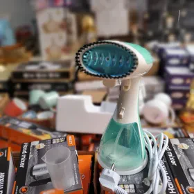 Defroisseur à main HAELY 1500W