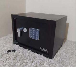 Coffre fort GM beetro tc0576 